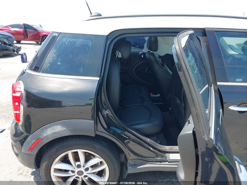 2012 MINI COOPER S COUNTRYMAN auction photo 8