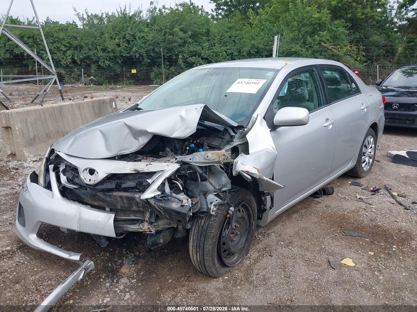 2012 TOYOTA COROLLA auction photo 2
