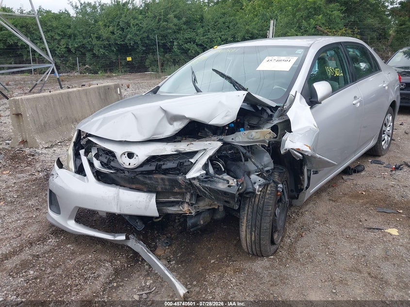2012 TOYOTA COROLLA auction photo 6