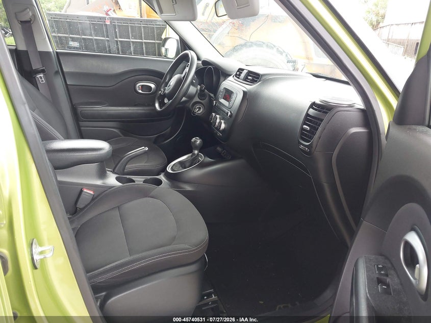 2015 KIA SOUL auction photo 5