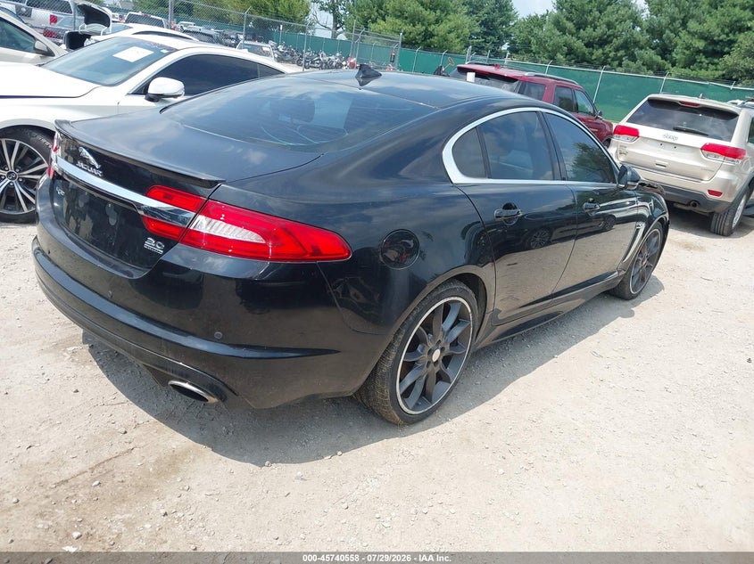 2014 JAGUAR XF auction photo 4