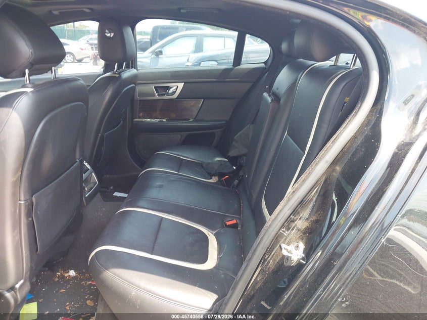 2014 JAGUAR XF auction photo 8