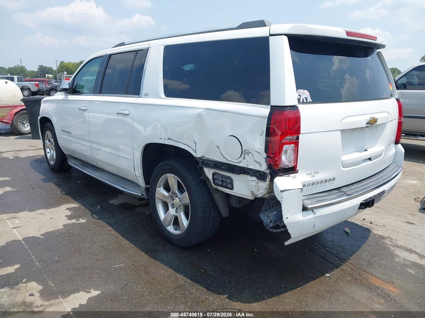 CHEVROLET SUBURBAN - zdjęcie 3