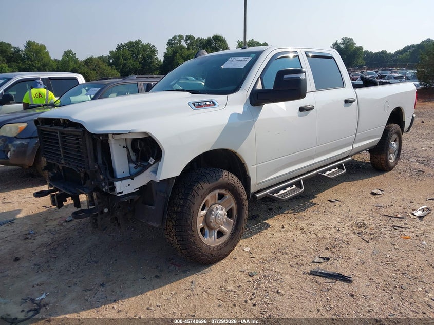 Vin: 3c6ur5hj8pg529274, lot: 46239400, ram 2500 tradesman  4x4 8' box 20232
