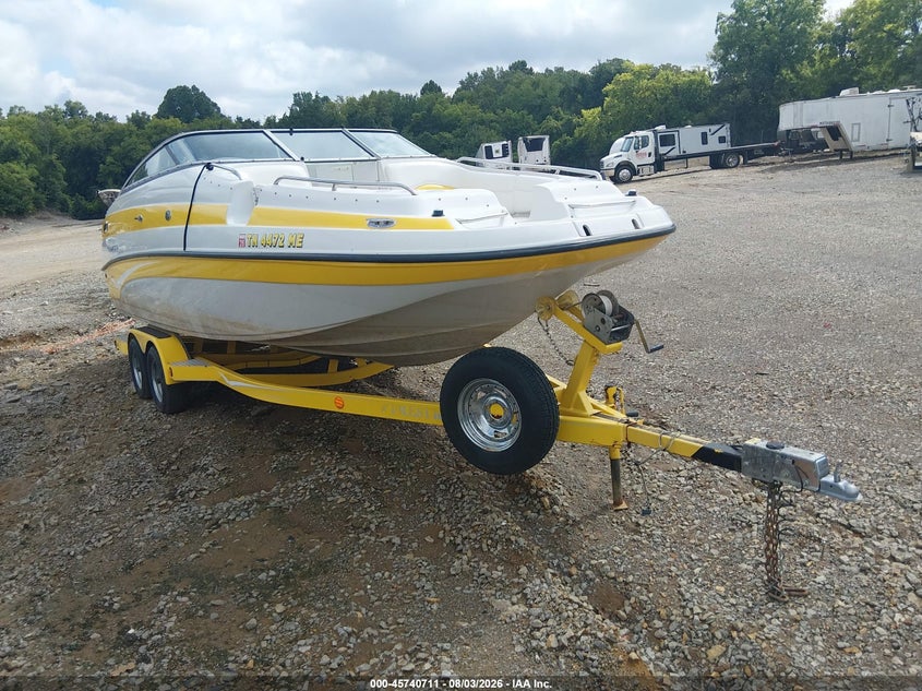 2002 CROWNLINE OTHER auction photo 1