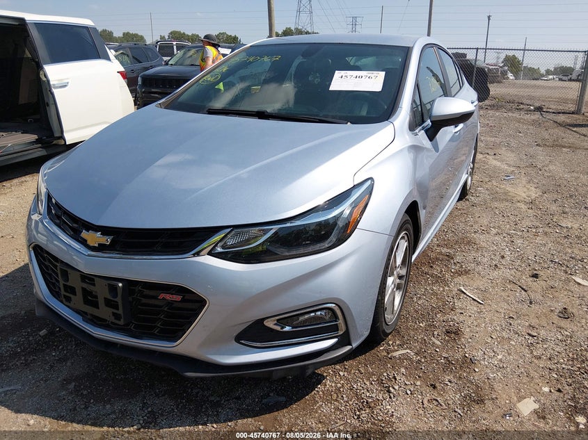 Vin: 1g1be5sm2h7121261, lot: 46239471, chevrolet cruze lt auto 20172