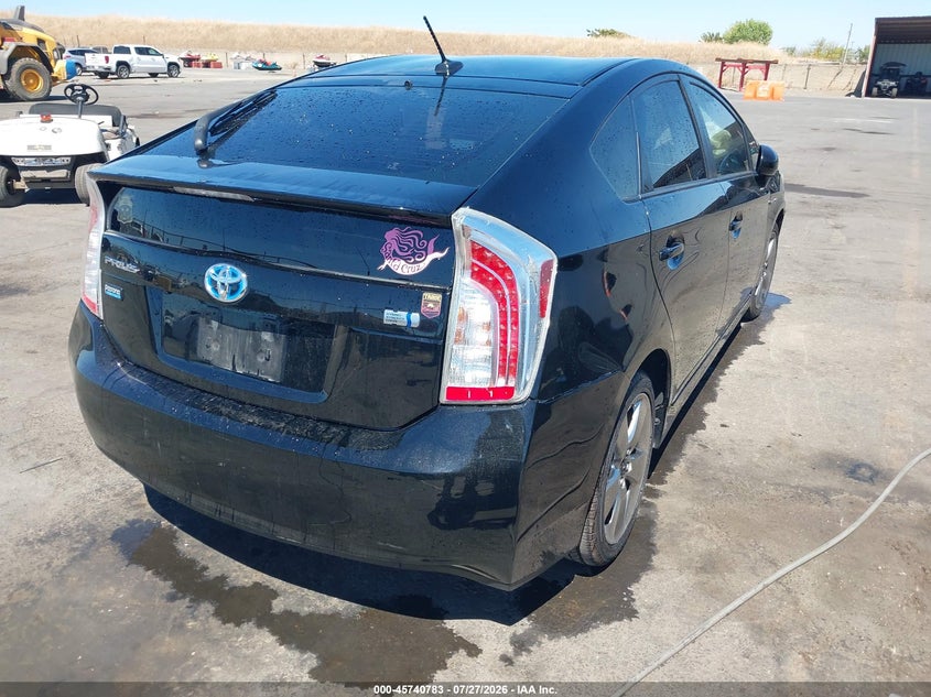 Vin: jtdkn3du9d5599241, lot: 46239487, toyota prius three se 20134