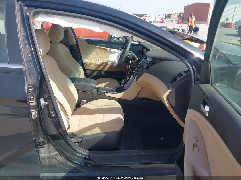 2011 HYUNDAI SONATA auction photo 5