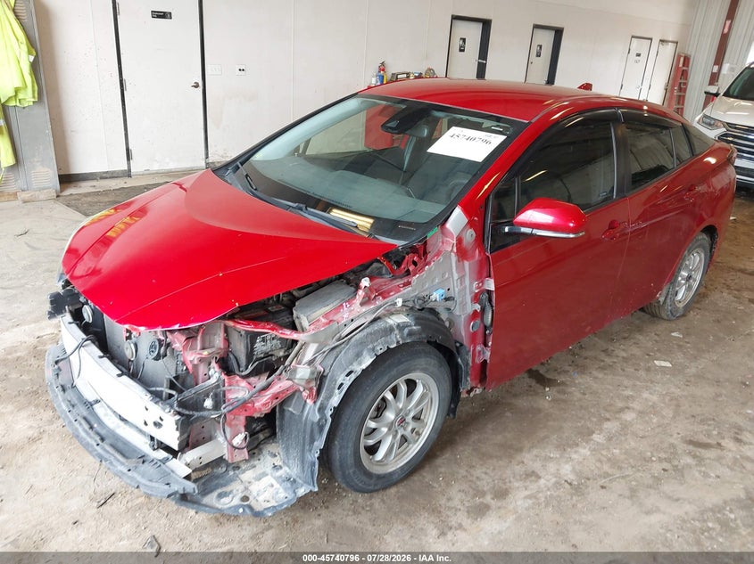 TOYOTA PRIUS - zdjęcie 2