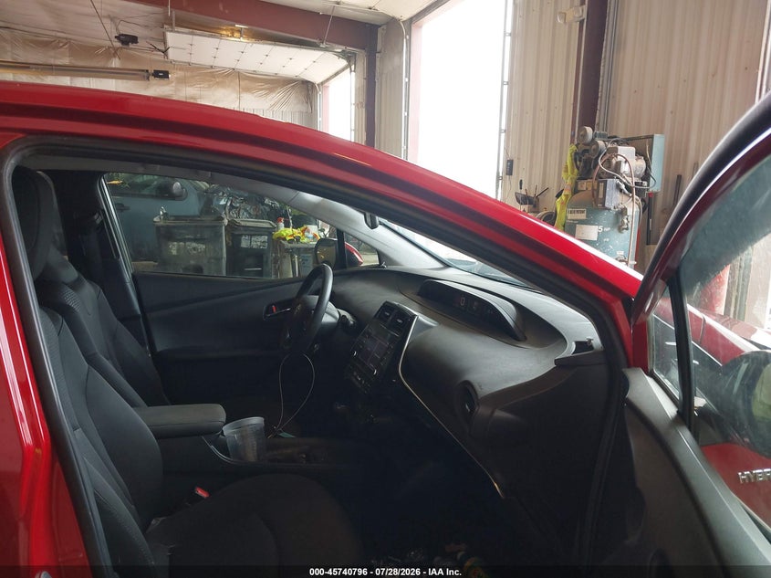 TOYOTA PRIUS - zdjęcie 5