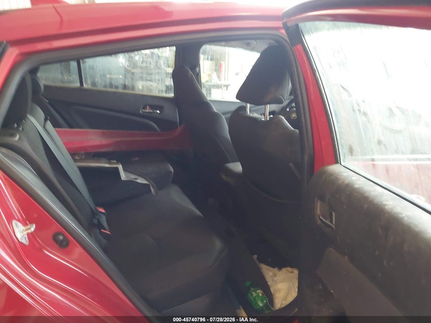 TOYOTA PRIUS - zdjęcie 8