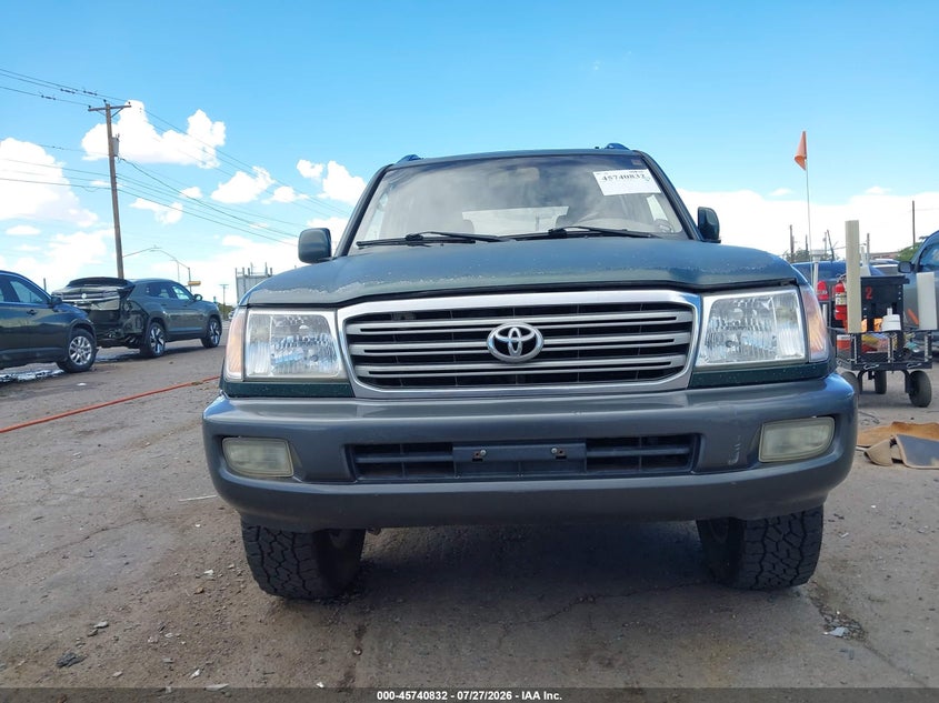 2005 TOYOTA LAND CRUISER auction photo 6