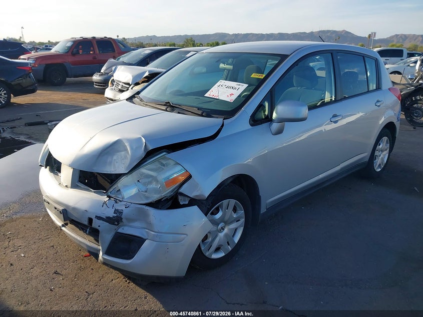 Vin: 3n1bc1cp1al405855, lot: 46239565, nissan versa 1.8s 20102