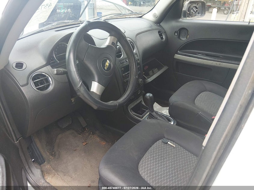 2011 CHEVROLET HHR auction photo 5