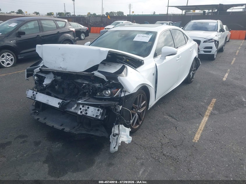 2018 LEXUS IS 300 auction photo 2