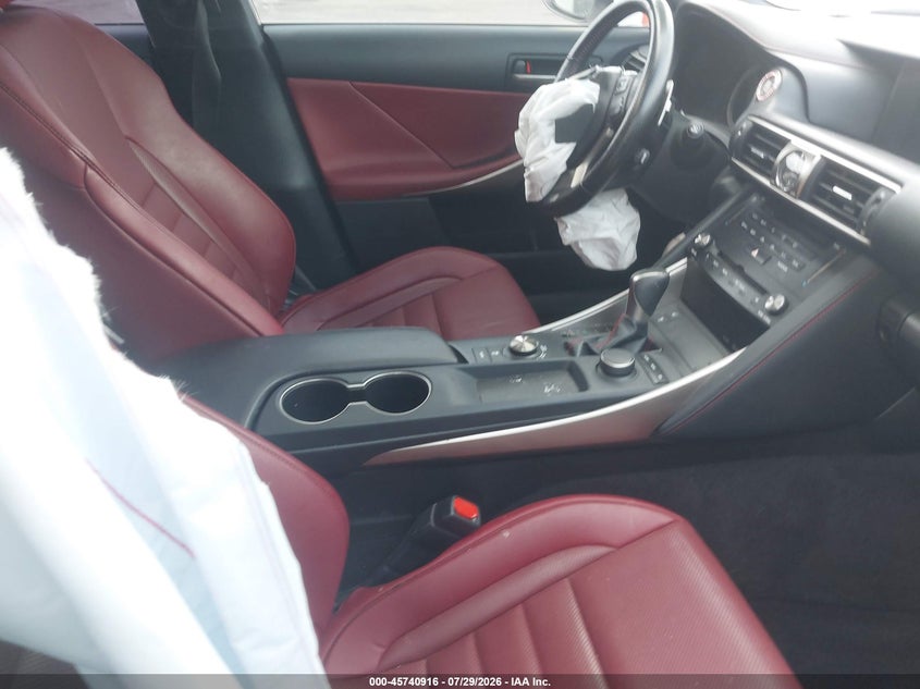2018 LEXUS IS 300 auction photo 5