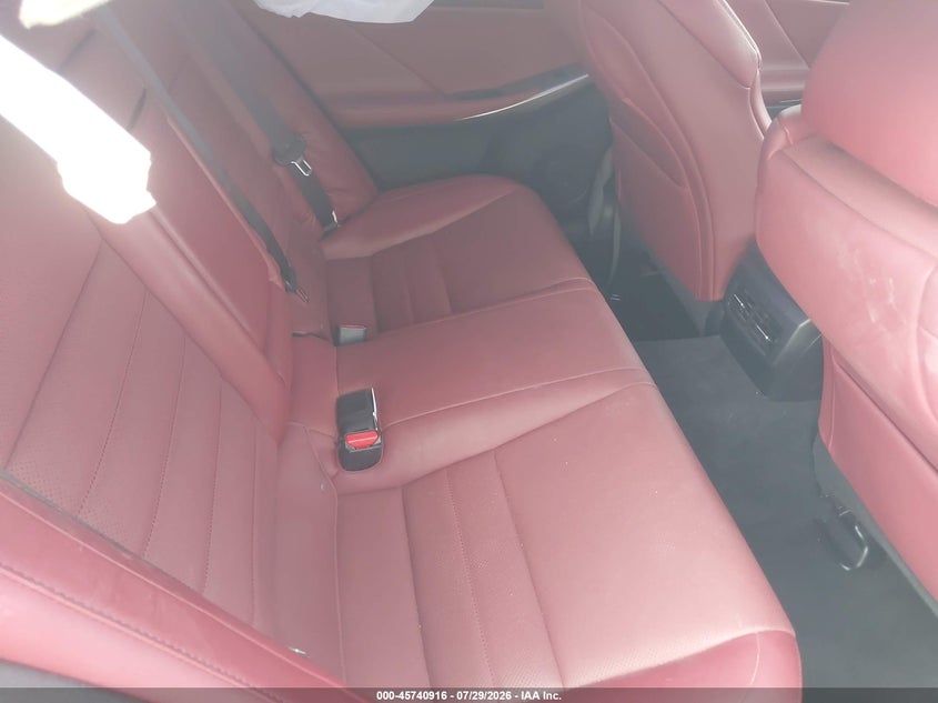 2018 LEXUS IS 300 auction photo 8