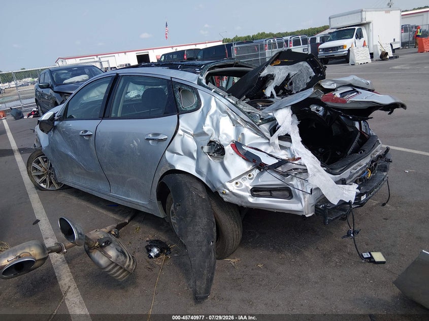 2019 KIA OPTIMA auction photo 3