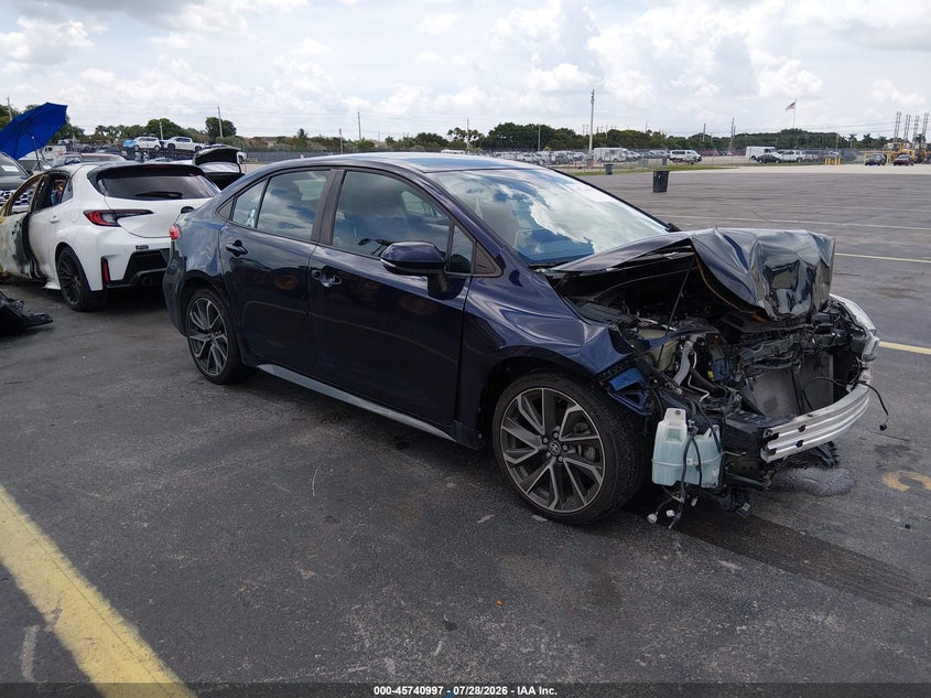 Vin: 5yfs4rce7lp016022, lot: 46239701, toyota corolla se 2020 img_1