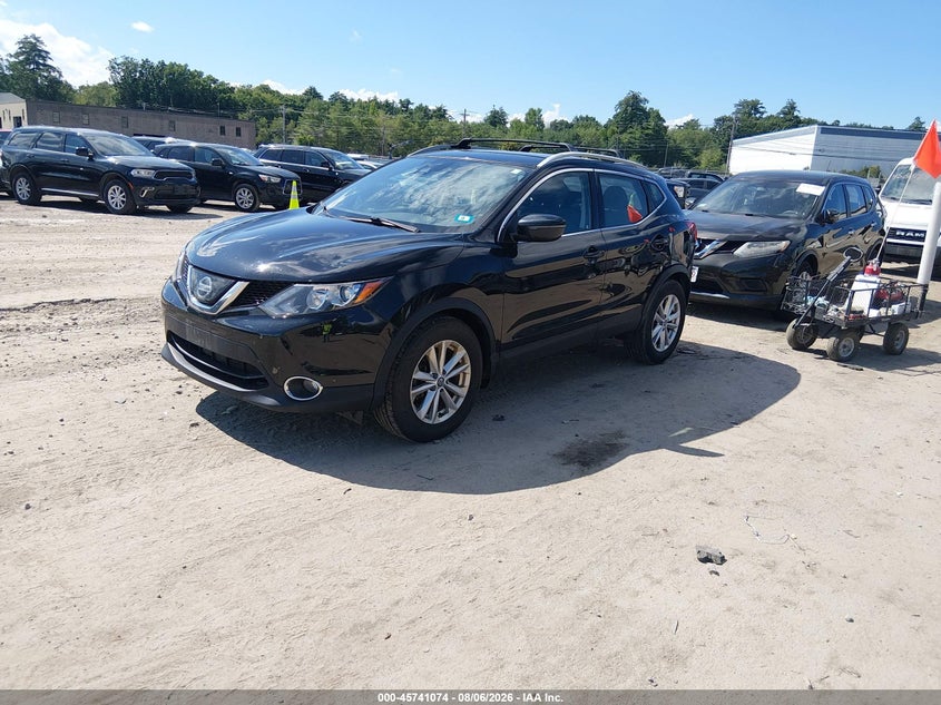 Vin: jn1bj1cr4kw626692, lot: 46239778, nissan rogue sport sv 20192