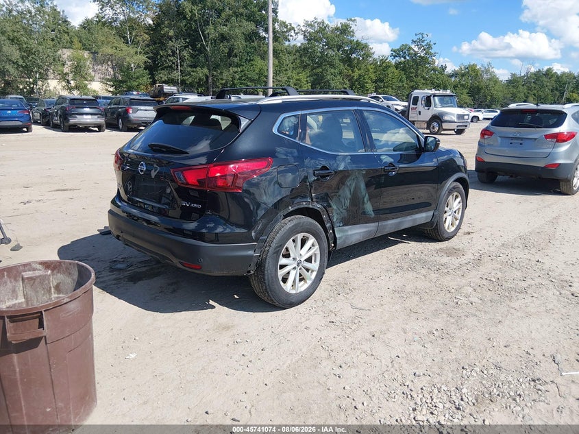 Vin: jn1bj1cr4kw626692, lot: 46239778, nissan rogue sport sv 20194