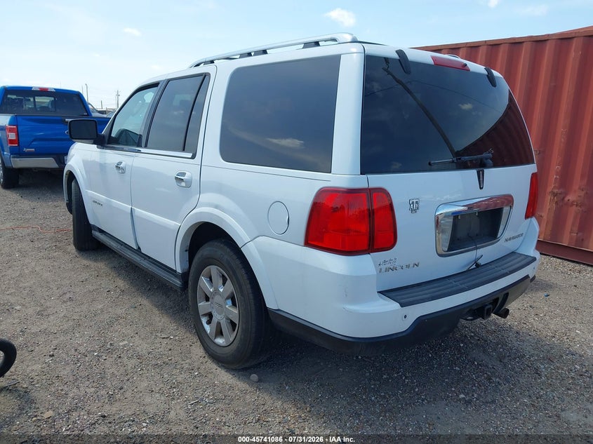 2006 LINCOLN NAVIGATOR auction photo 3