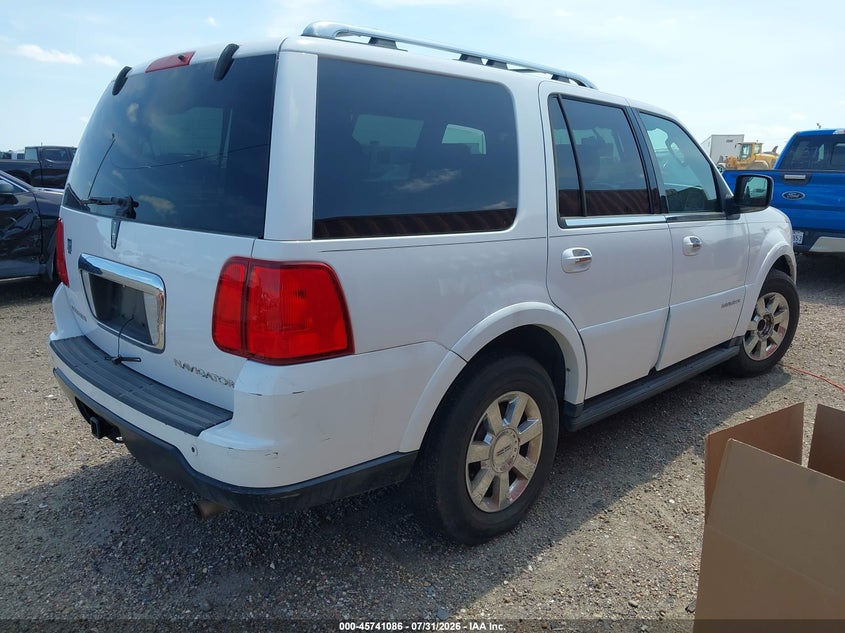 2006 LINCOLN NAVIGATOR auction photo 4