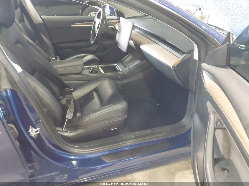 2022 TESLA MODEL 3 auction photo 5