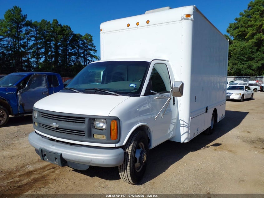 2002 CHEVROLET EXPRESS COMMERCIAL CUTAWAY C7L N/A