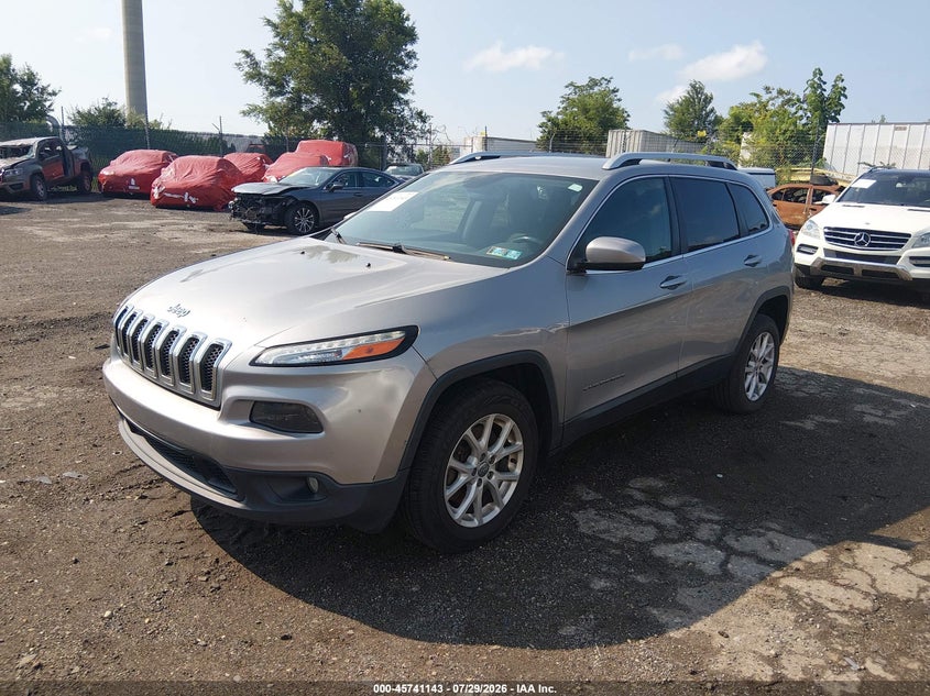 2015 JEEP CHEROKEE auction photo 2