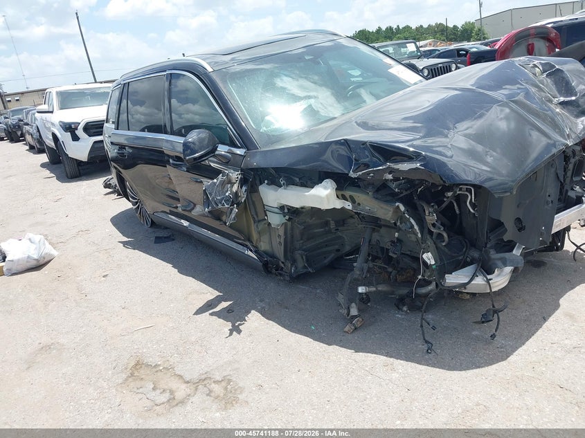 Vin: 5lm5j7wc3mgl10341, lot: 46239892, lincoln aviator reserve 2021 img_1