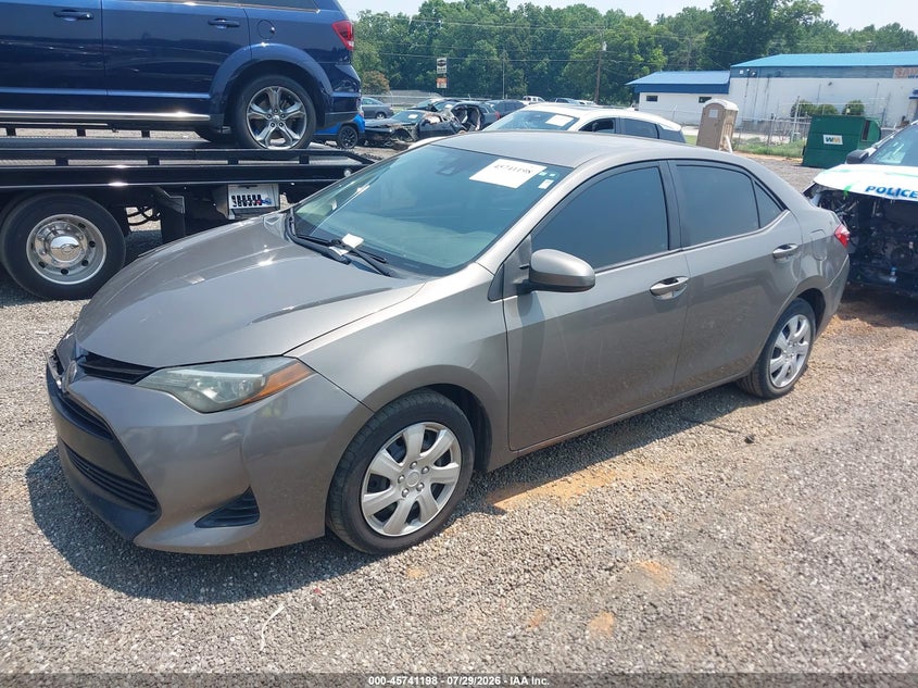 Vin: 2t1burhe2jc016306, lot: 46239902, toyota corolla le 20182