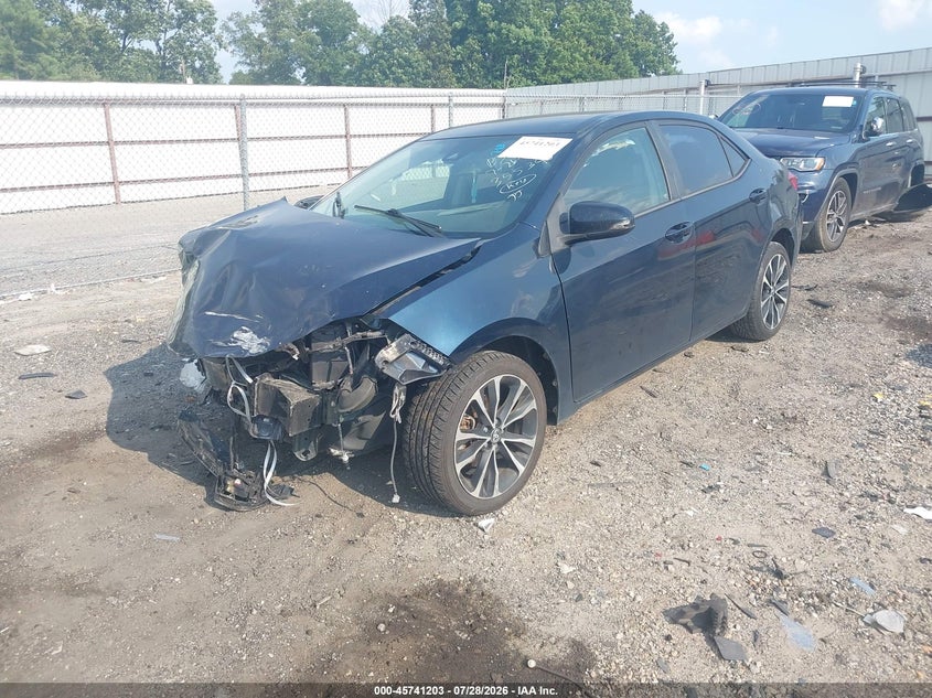 2017 TOYOTA COROLLA auction photo 2