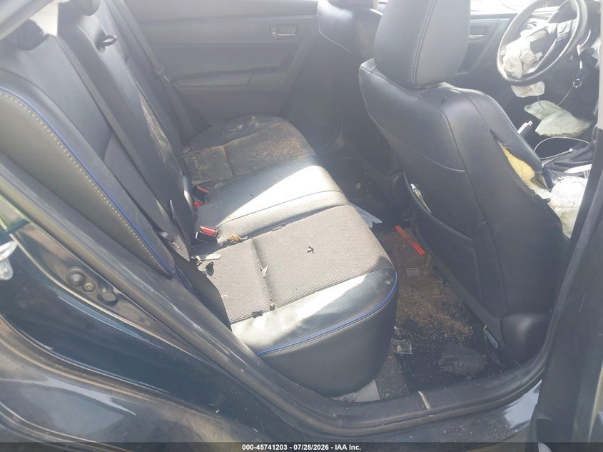 2017 TOYOTA COROLLA auction photo 8