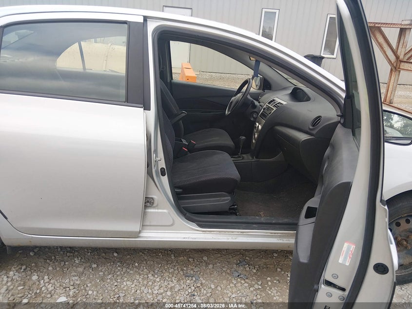 2008 TOYOTA YARIS — zdjęcie 5