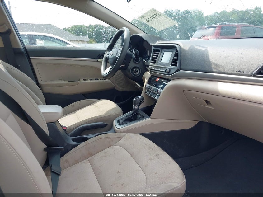 2020 HYUNDAI ELANTRA auction photo 5