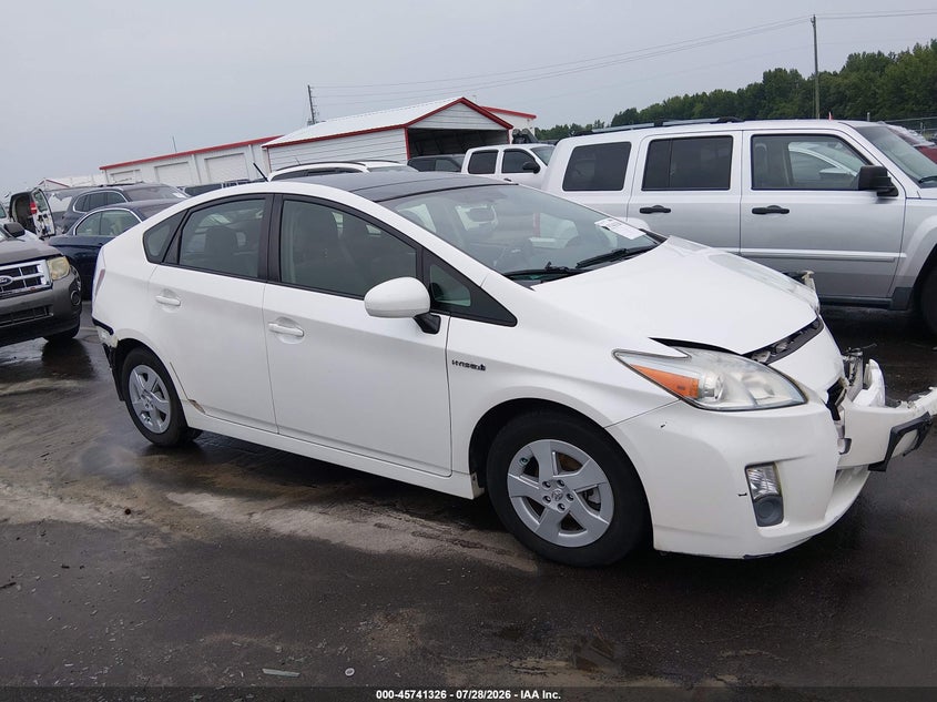 Vin: jtdkn3du8b5311450, lot: 46240030, toyota prius three 2011 img_1