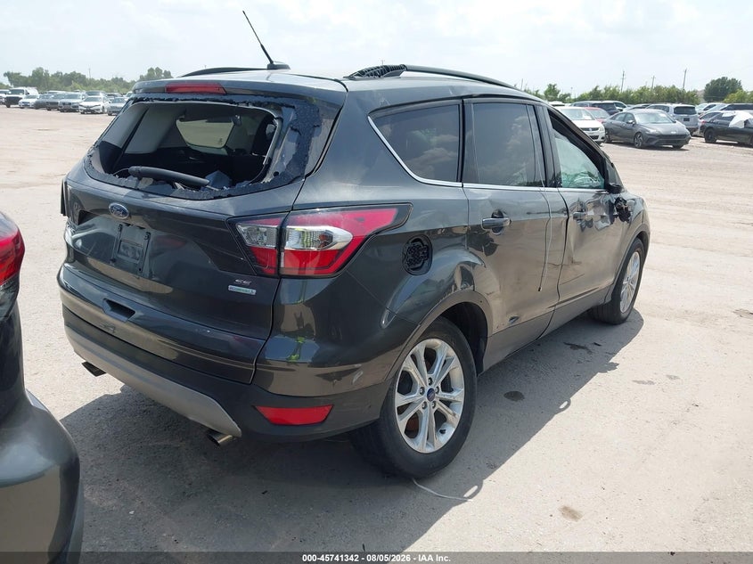Vin: 1fmcu0gd5jua43510, lot: 46240046, ford escape se 20184
