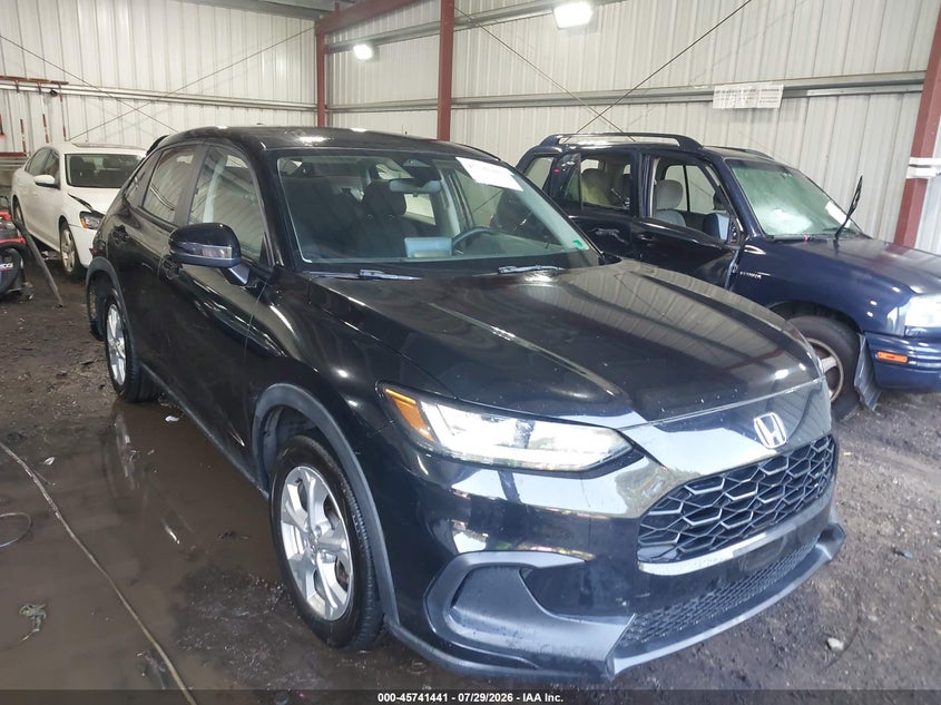 Vin: 3czrz1h3xpm709781, lot: 46240145, honda hr-v 2wd lx 2023 img_1