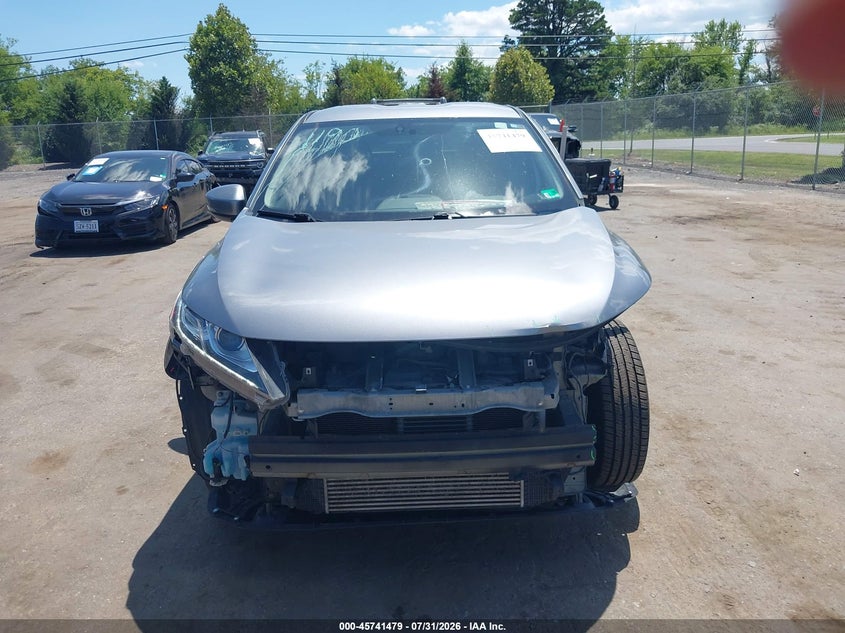 2020 MITSUBISHI ECLIPSE CROSS auction photo 6