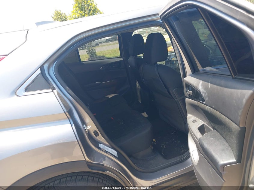 2020 MITSUBISHI ECLIPSE CROSS auction photo 8