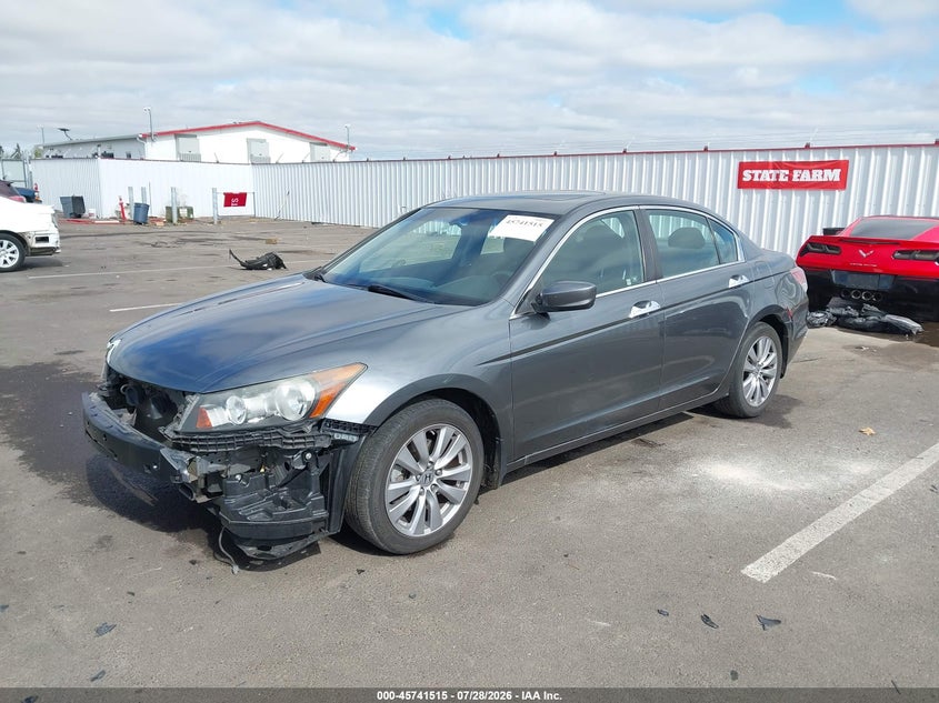 2012 Honda Accord, Right Side, IAAI, VIN 1HGCP3F74CA013249 — photo 2