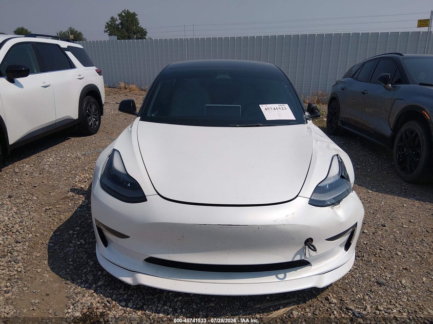 2022 TESLA MODEL 3 PERFORMANCE DUAL MOTOR ALL-WHEEL DRIVE · Фото 12