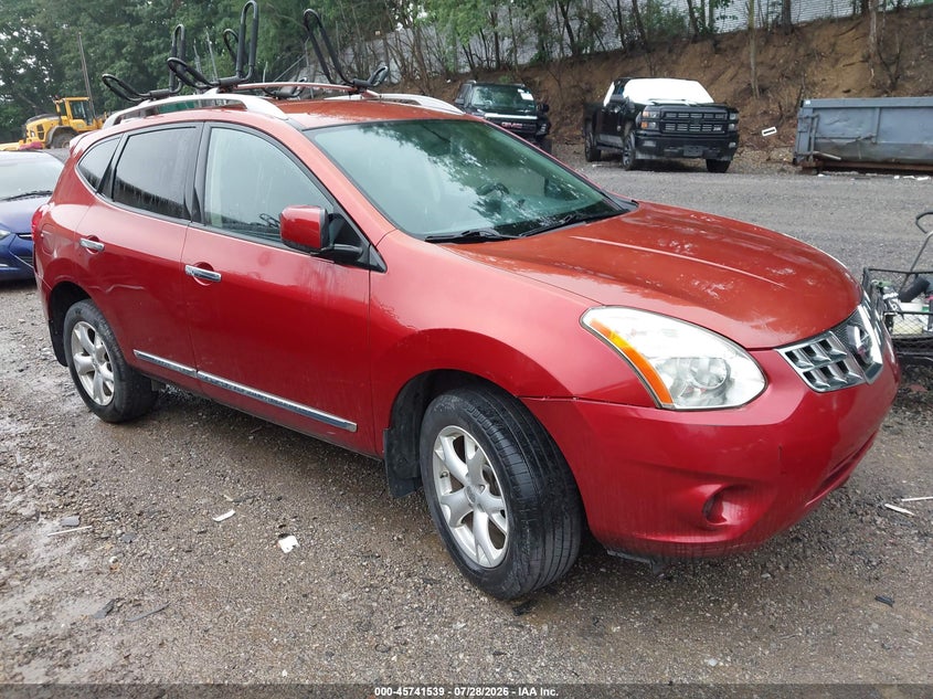 2011 NISSAN ROGUE auction photo 1