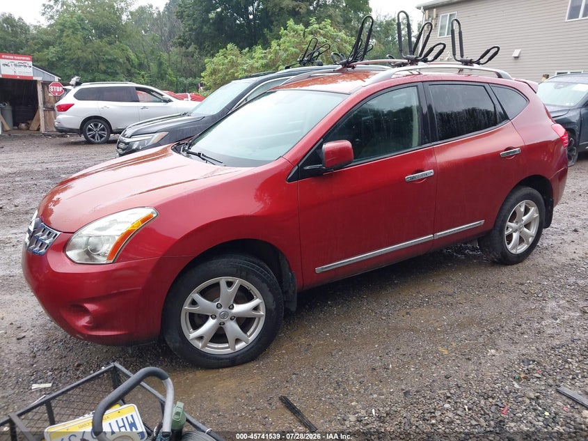 2011 NISSAN ROGUE auction photo 2