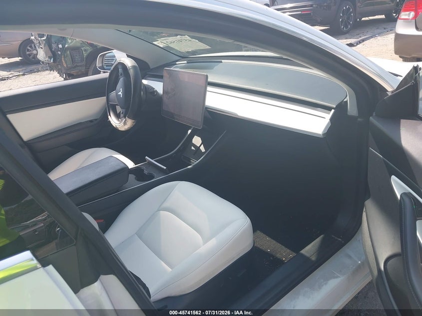 2020 TESLA MODEL 3 auction photo 5