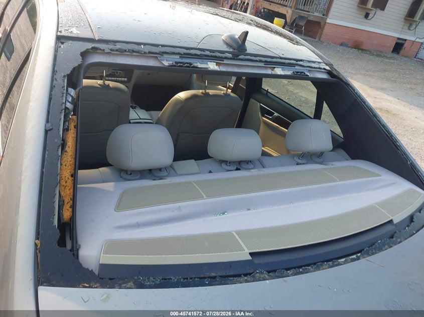 2013 MERCEDES-BENZ C 300 auction photo 6