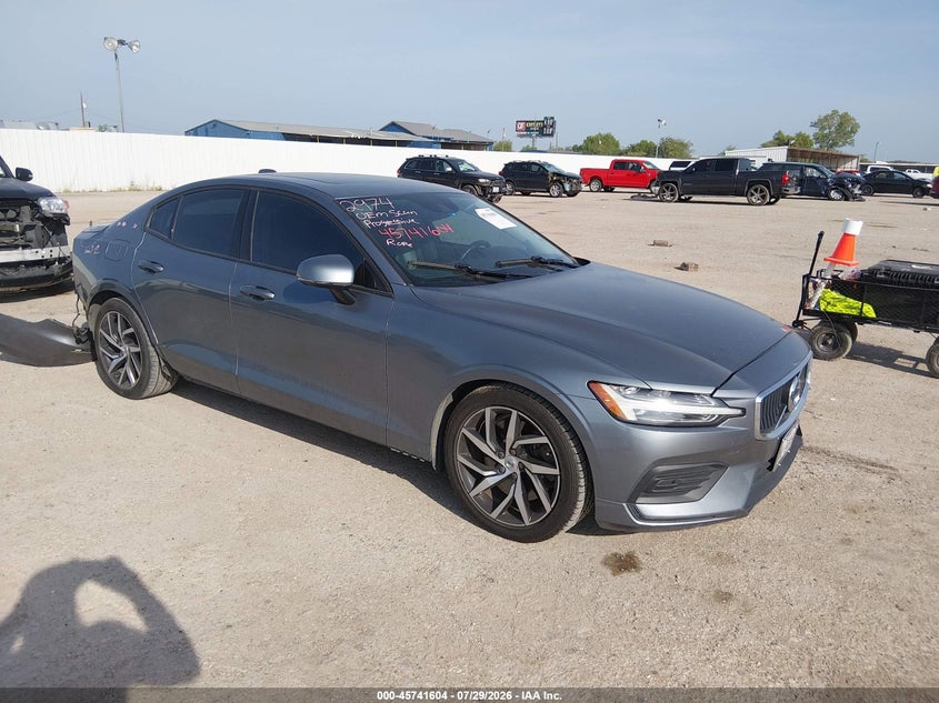 2019 VOLVO S60 auction photo 1