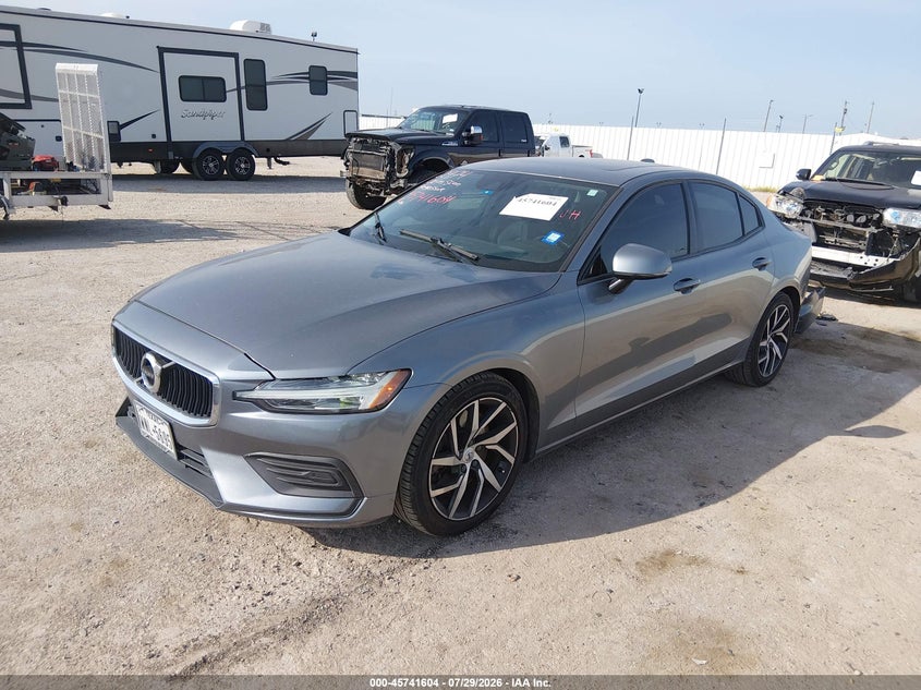 2019 VOLVO S60 auction photo 2
