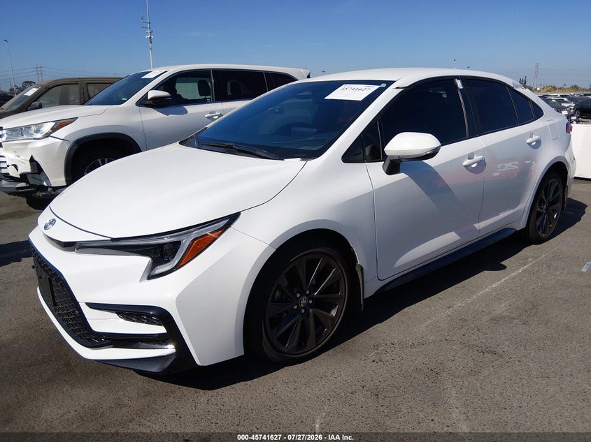 Vin: jtds4mcext3527588, lot: 46240331, toyota corolla se 20262